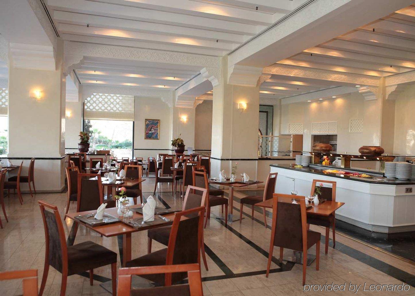 Hotel Hilton Alger Restauracja zdjęcie